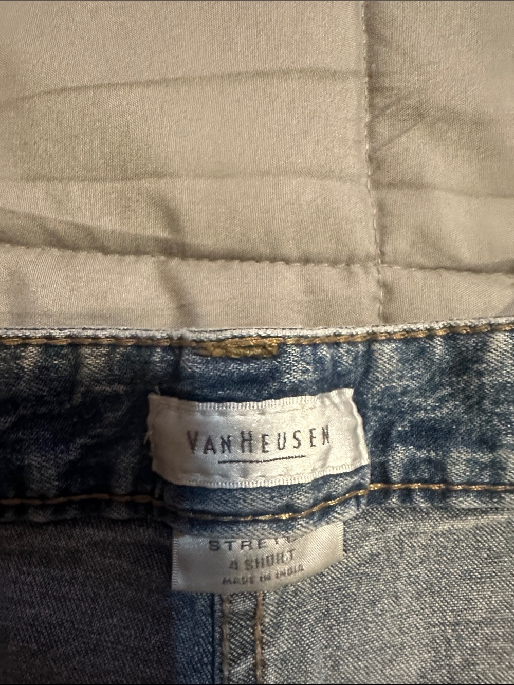 Ladies Short VanHeusen